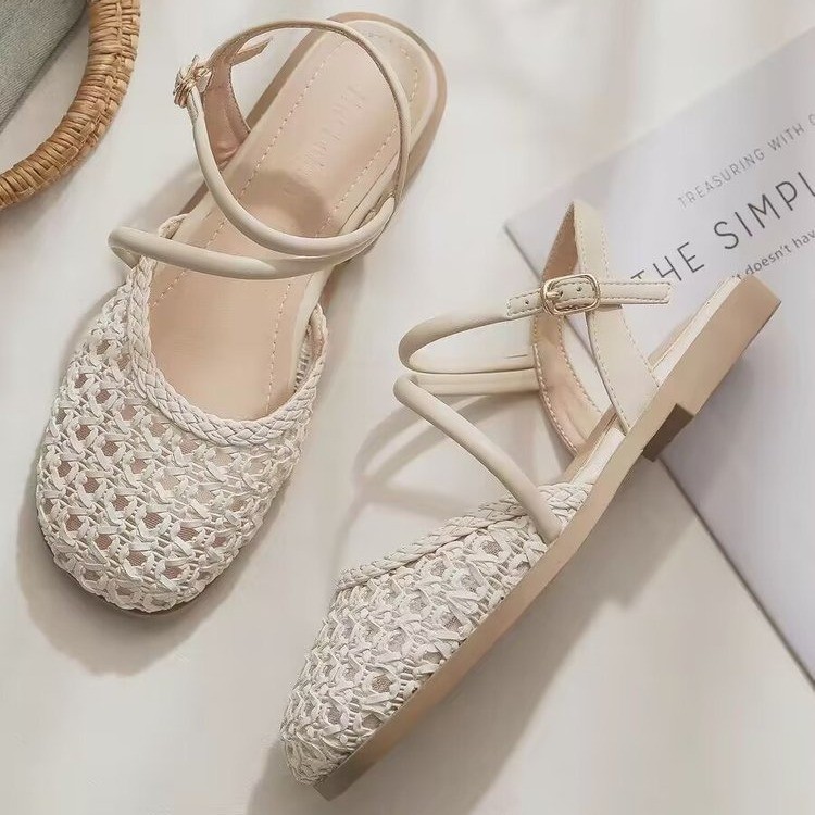Geschlossene Sandalen im franz – Sandals Bewertung und Preis