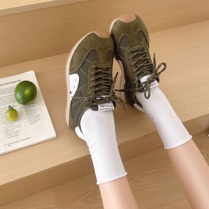Retro Color-Block-Sneaker für  – Sneakers Bewertung und Preis