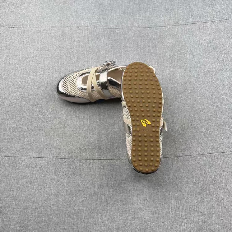 Neue Patchwork-Sneaker mit Hoh – Sneakers Bewertung und Preis