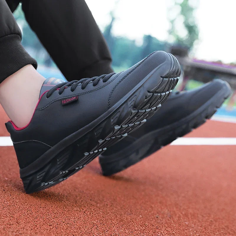 Herren-Laufschuhe, schwarzes P – Waterproof Goretex Running Shoes Bewertung und Preis