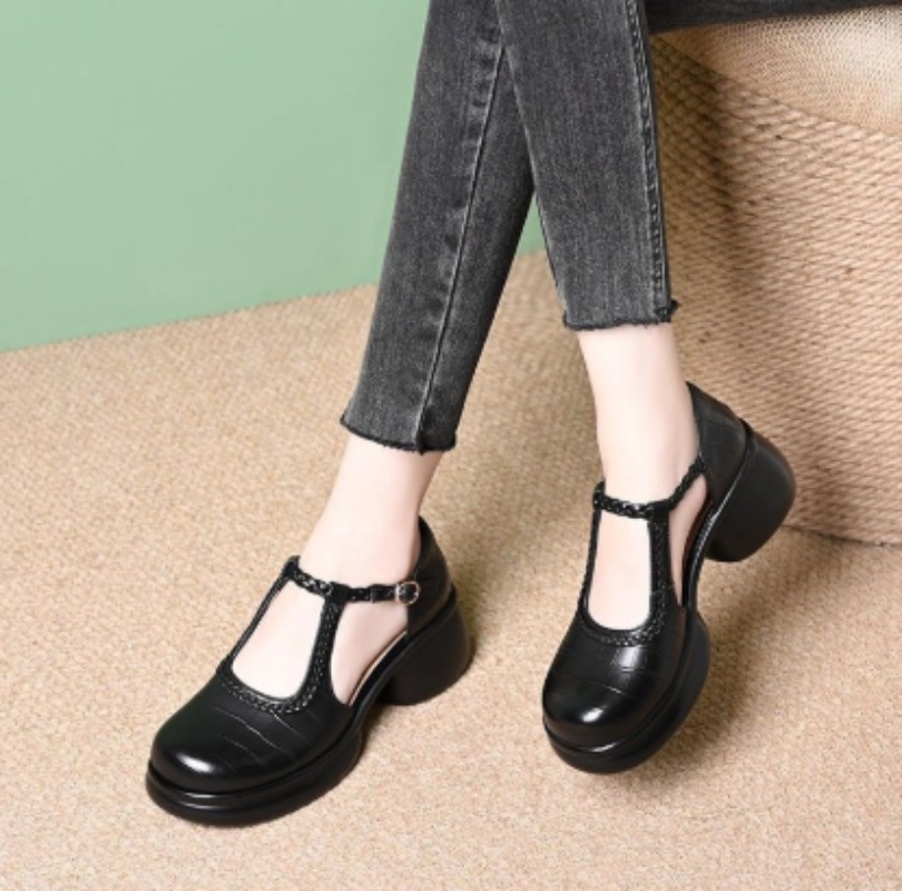 Schwarze Damen-Mary-Jane-Sanda – Sandals Bewertung und Preis